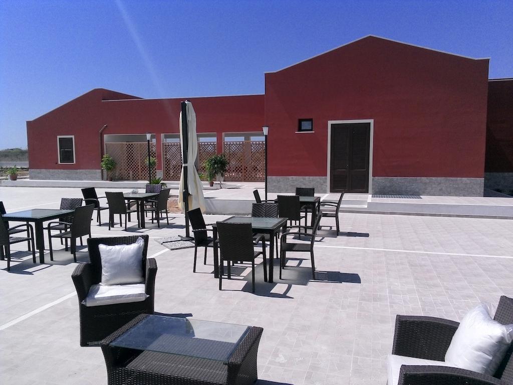 L'Isola Del Sale Bed & Breakfast Трапани Екстериор снимка